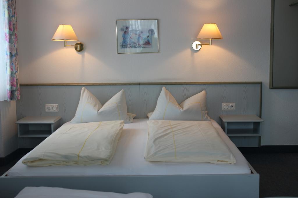 Hotel Gasthof Seehof Аллерсберґ Номер фото